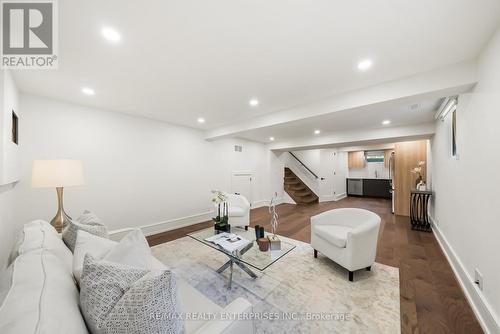 1495 Thetford Court, Mississauga, ON 