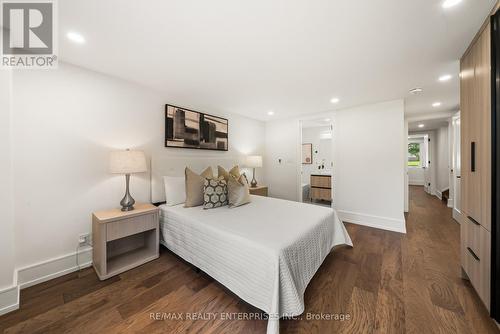 1495 Thetford Court, Mississauga, ON 
