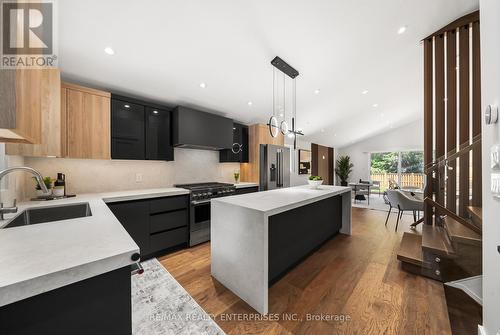 1495 Thetford Court, Mississauga, ON 