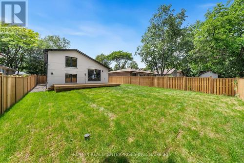 1495 Thetford Court, Mississauga, ON 