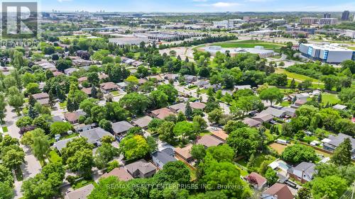 1495 Thetford Court, Mississauga, ON 