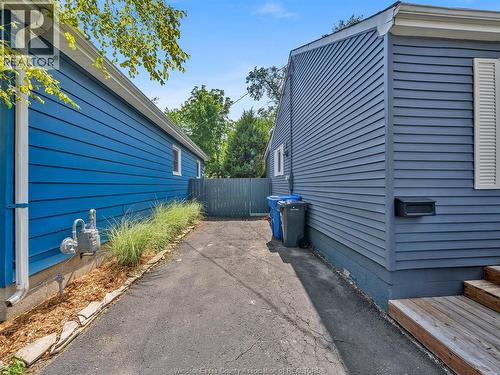 2575 Meighen Road, Windsor, ON 