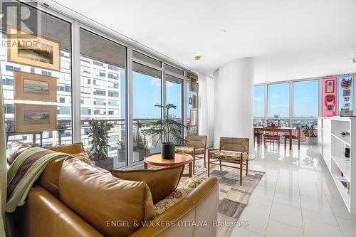 1710 - 324 Laurier Avenue W, Ottawa, ON 
