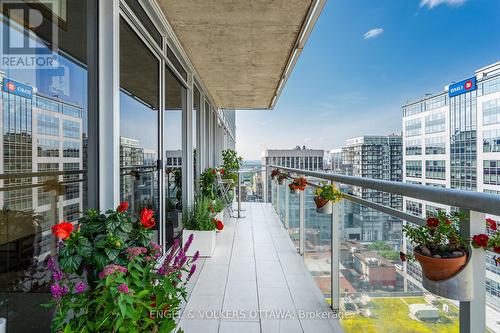 1710 - 324 Laurier Avenue W, Ottawa, ON 