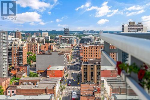 1710 - 324 Laurier Avenue W, Ottawa, ON 
