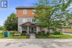 98 BRISOTE LANE  Ottawa, ON K2S 0V4