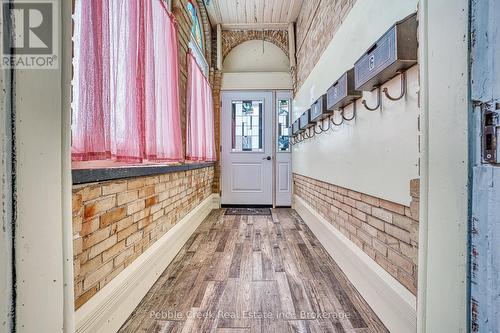 hallway - 59 North Street N, Goderich (Goderich (Town)), ON 