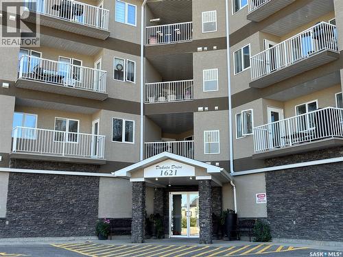 102 1621 Dakota DRIVE  Regina, SK S4Z 0A8