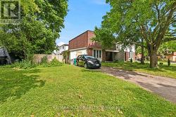 6 TAMARACK COURT  Cambridge, ON N3C 3A8