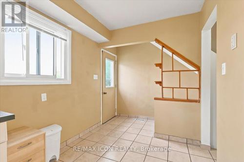 6 Tamarack Court, Cambridge, ON 