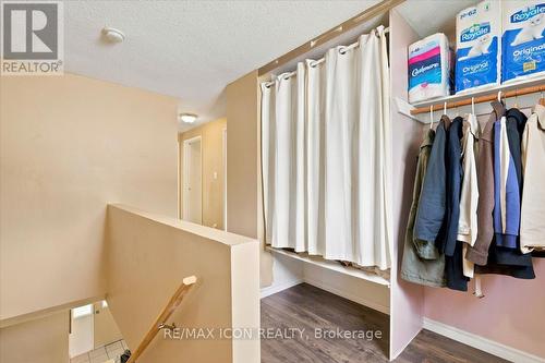 6 Tamarack Court, Cambridge, ON 