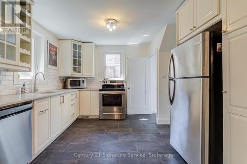 13 Allan Avenue, Hamilton, ON 