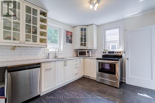 13 Allan Avenue, Hamilton, ON 