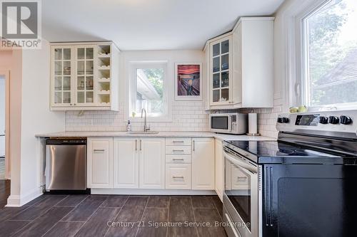 13 Allan Avenue, Hamilton, ON 