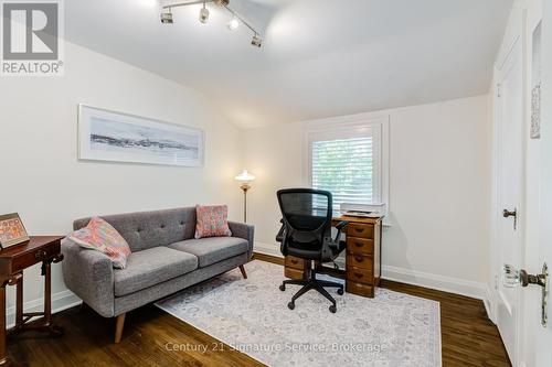 13 Allan Avenue, Hamilton, ON 