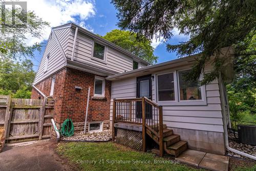 13 Allan Avenue, Hamilton, ON 