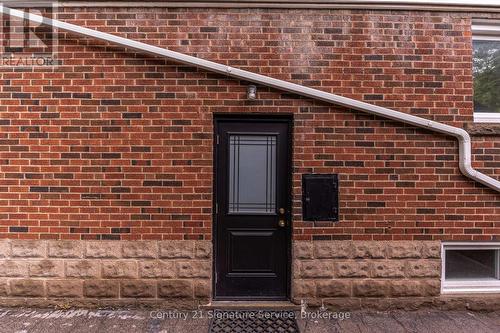 13 Allan Avenue, Hamilton, ON 
