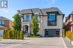 48 MAPLE GROVE AVENUE N Richmond Hill, ON L4E 2V5