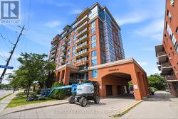 306 - 2772 KEELE STREET Toronto, ON M3M 0A3