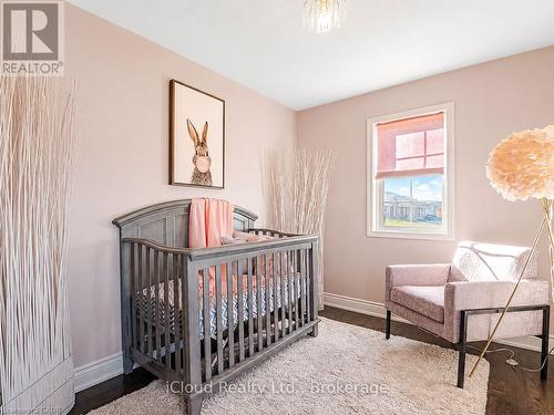 629 Angela Court, Burlington, ON 