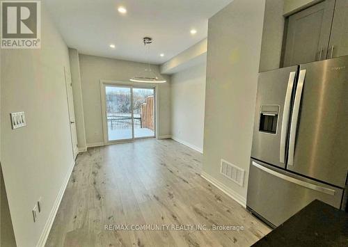 1728 Pleasure Valley Path, Oshawa, ON 