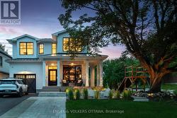 551 HILLCREST AVENUE  Ottawa, ON K2A 2N1