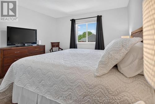 66 Peach Tree Boulevard, St. Thomas, ON 