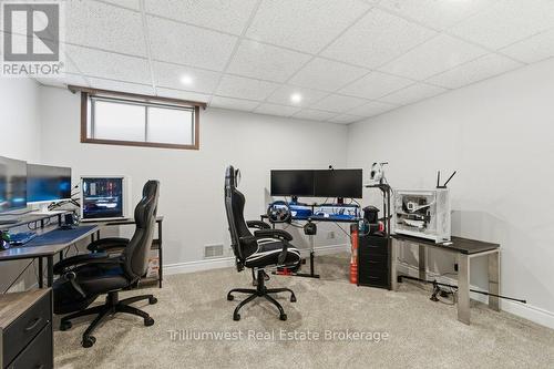 32 Sunset Drive, Woolwich, ON 