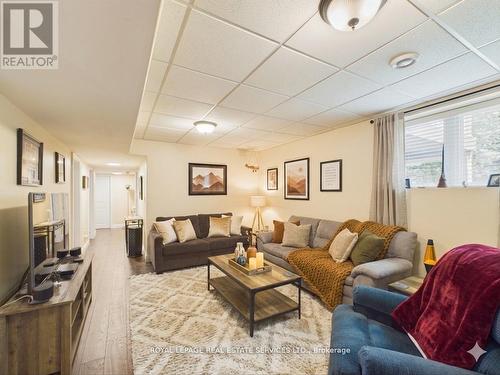 1045 Tower Crescent, Gravenhurst, ON 