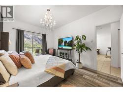 master bedroom - 