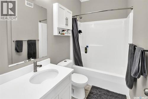 208 720 Baltzan Boulevard, Saskatoon, SK 