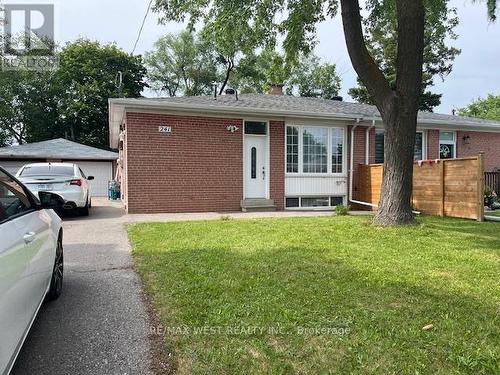 241 ASHLAR ROAD  Richmond Hill, ON L4C 2W7