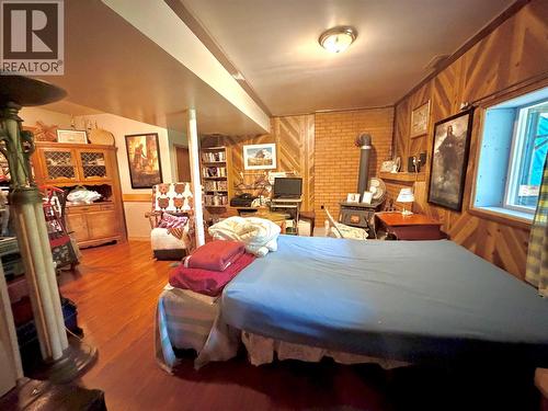 2186 Crestview Crescent, Castlegar, BC - Indoor