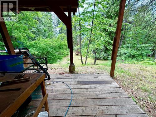2186 Crestview Crescent, Castlegar, BC - Outdoor With Deck Patio Veranda