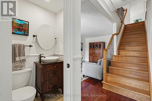 101 Ivy Crescent, Ottawa, ON 