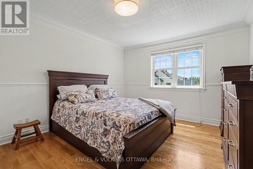 101 Ivy Crescent, Ottawa, ON 
