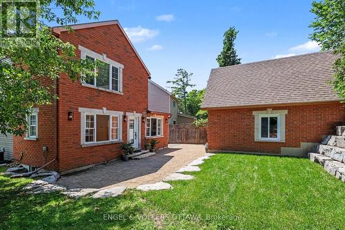 101 Ivy Crescent, Ottawa, ON 