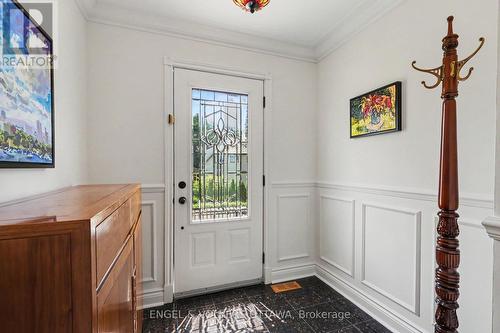 101 Ivy Crescent, Ottawa, ON 