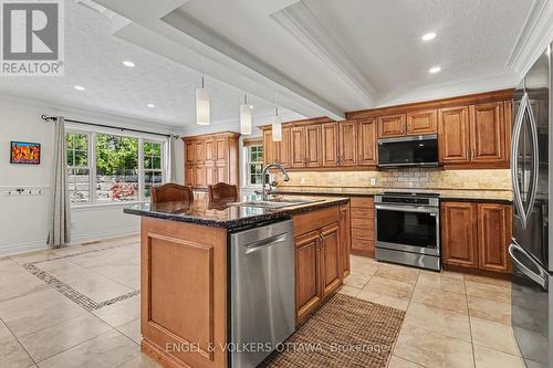 101 Ivy Crescent, Ottawa, ON 