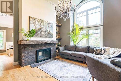 2268 Flos Road 10 E, Springwater, ON 