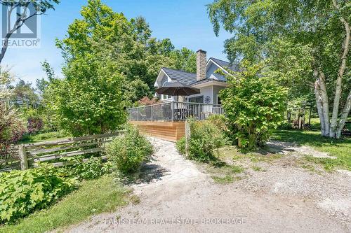 2268 Flos Road 10 E, Springwater, ON 