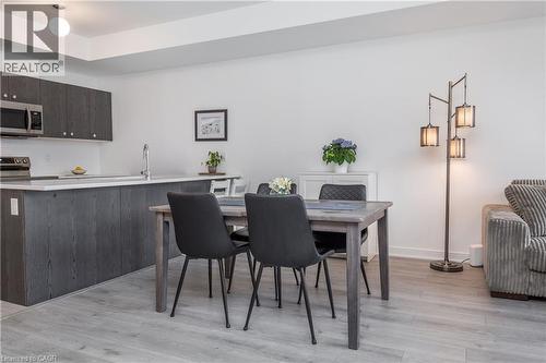 33 Red Maple Lane, Barrie, ON 