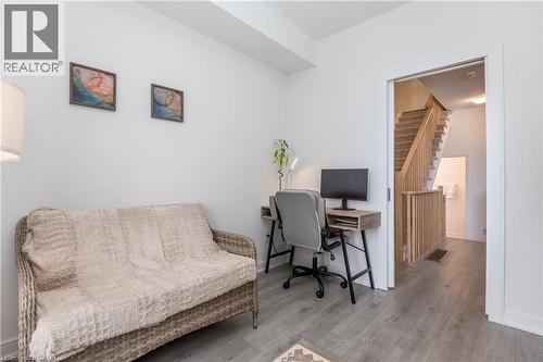 33 Red Maple Lane, Barrie, ON 