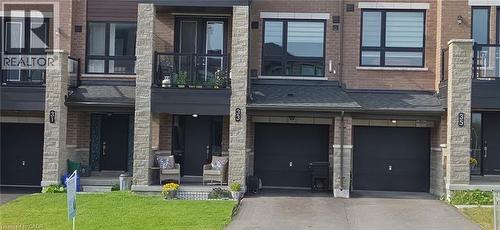 33 Red Maple Lane, Barrie, ON 