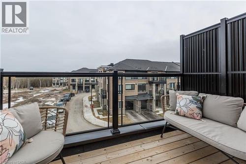 33 Red Maple Lane, Barrie, ON 