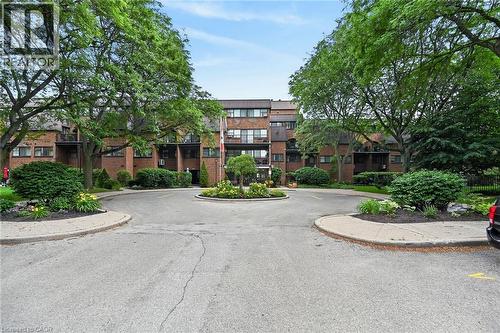 36 HAYHURST Road Unit# 109  Brantford, ON N3R 6Y9