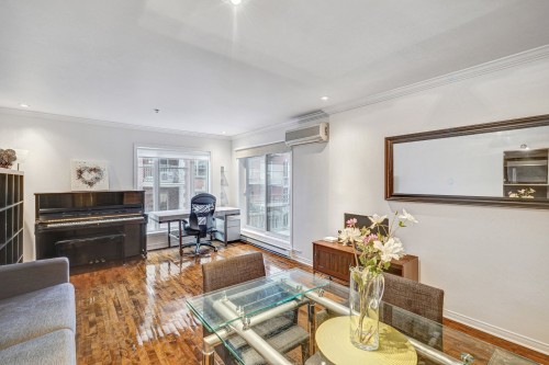 Living Room - 206-5860 Av. De Monkland, Montréal (Côte-Des-Neiges/Notre-Dame-De-Grâce), QC 