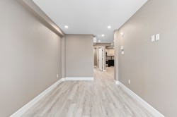 5-6755 Rue Clark Montréal (Rosemont/La Petite-Patrie), QC H2S 3G1