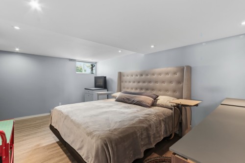Chambre à coucher - 800 Rue Robillard, Beauharnois, QC - Indoor Photo Showing Bedroom