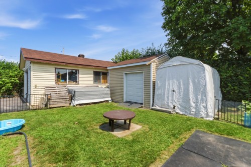 Cour - 800 Rue Robillard, Beauharnois, QC - Outdoor